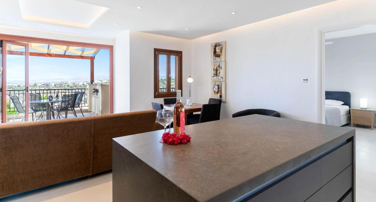 קוקליה Modern Apartment Nz11 Large Balconies With Sea And Mountain Views מראה חיצוני תמונה