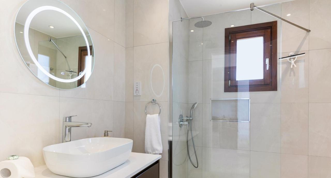 קוקליה Modern Apartment Nz11 Large Balconies With Sea And Mountain Views מראה חיצוני תמונה